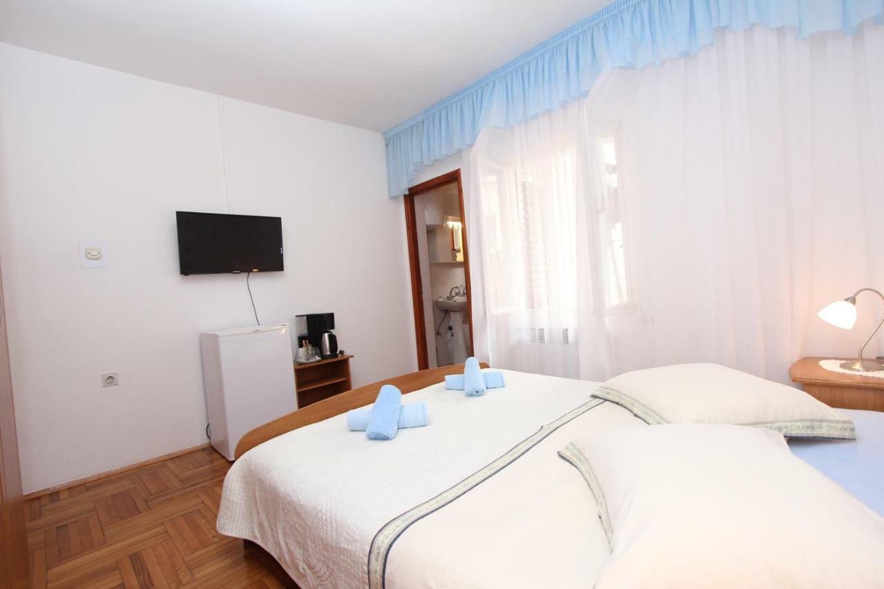 Guest House Rexa Rovinj Luaran gambar