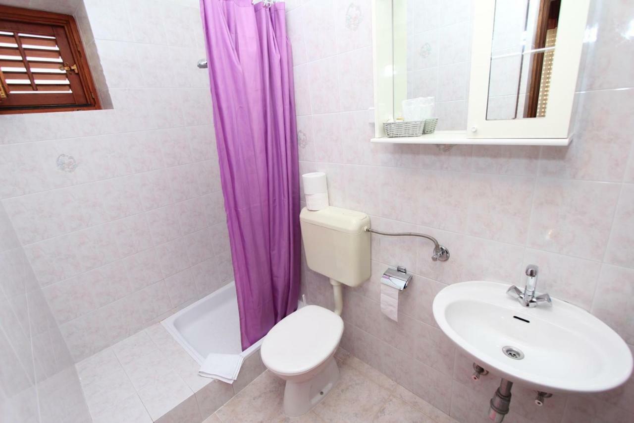 Guest House Rexa Rovinj Luaran gambar