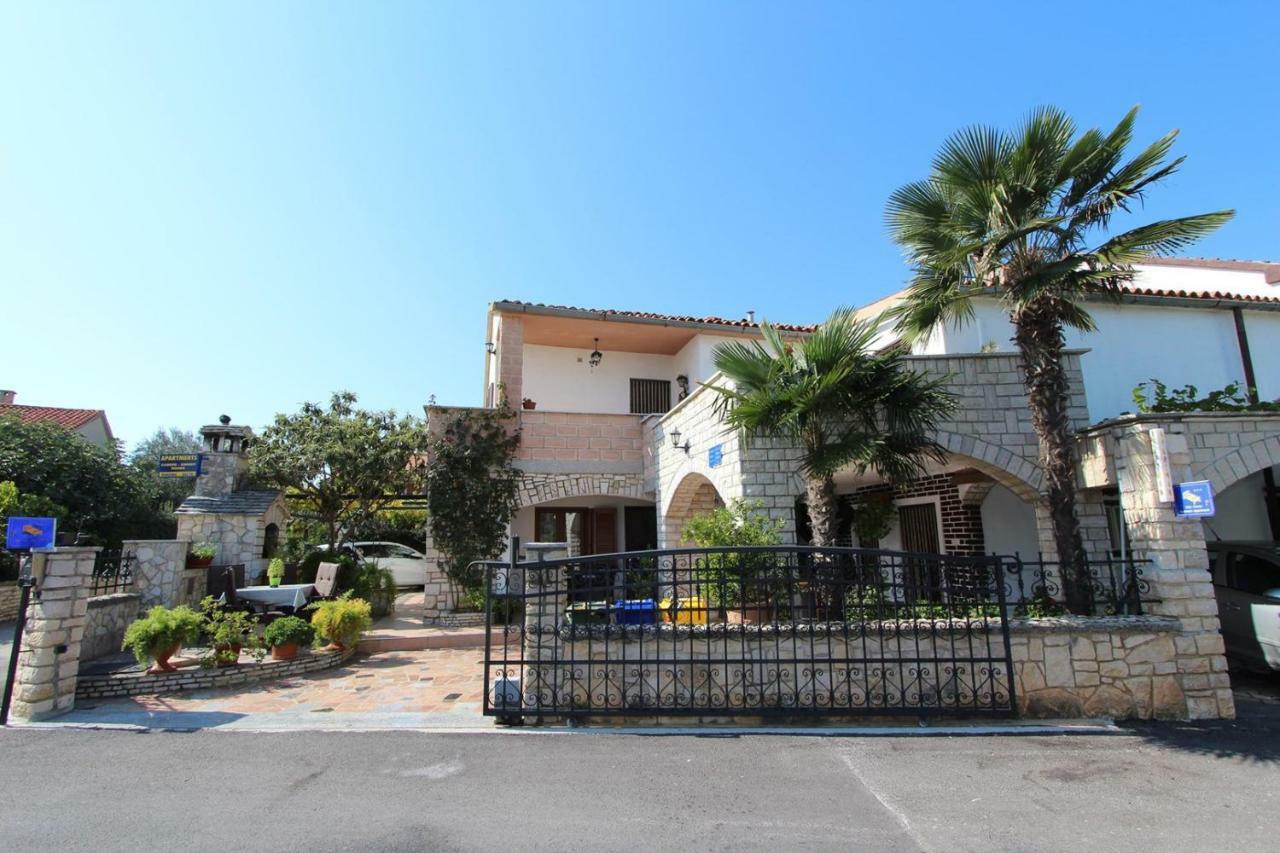 Guest House Rexa Rovinj Luaran gambar