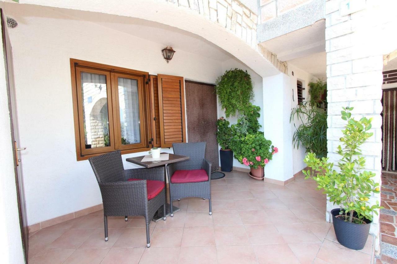 Guest House Rexa Rovinj Luaran gambar
